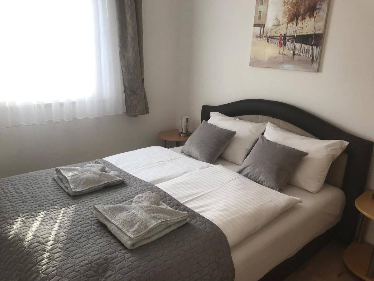 دوبوي Apartmani Kuzmanovic Stan Na Dan المظهر الخارجي الصورة